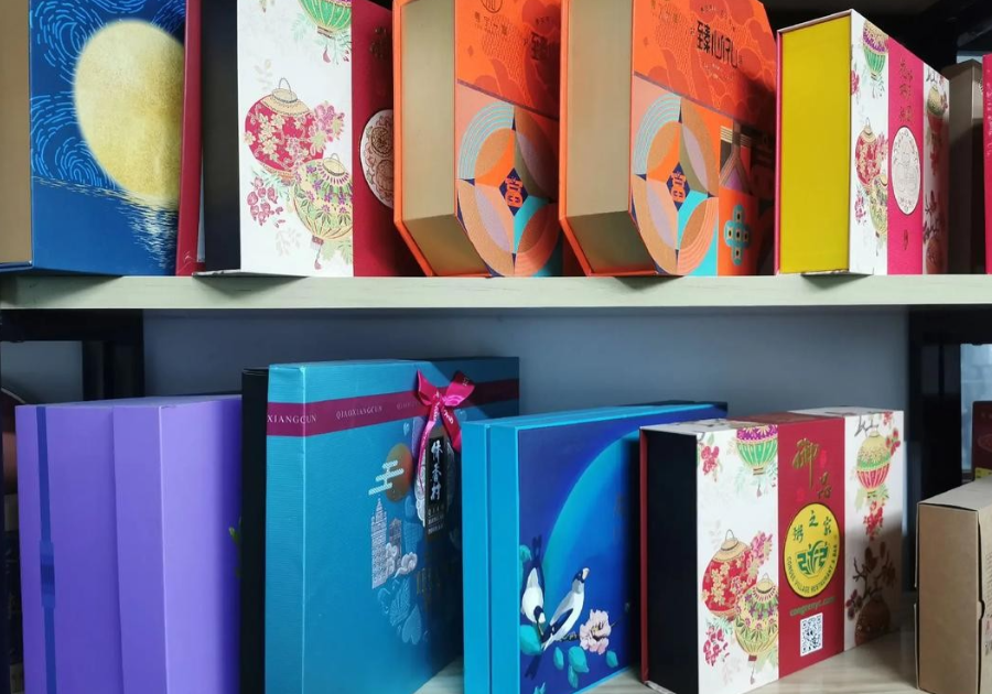 工厂打印机选购指南：从行业需求看和记官方网站UV打印机的适配性